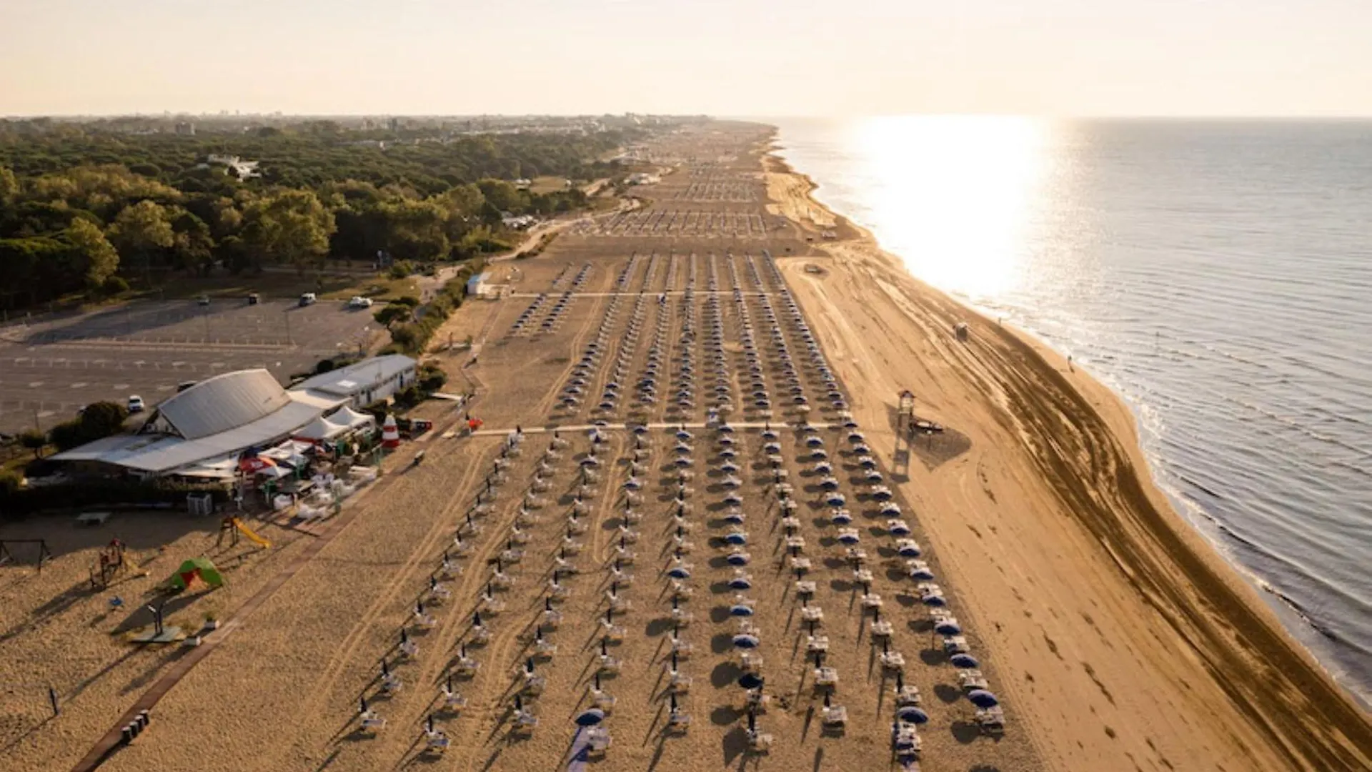Magnificent Apartment Near The Sea - Beach Place Included By Beahost Rentals Bibione