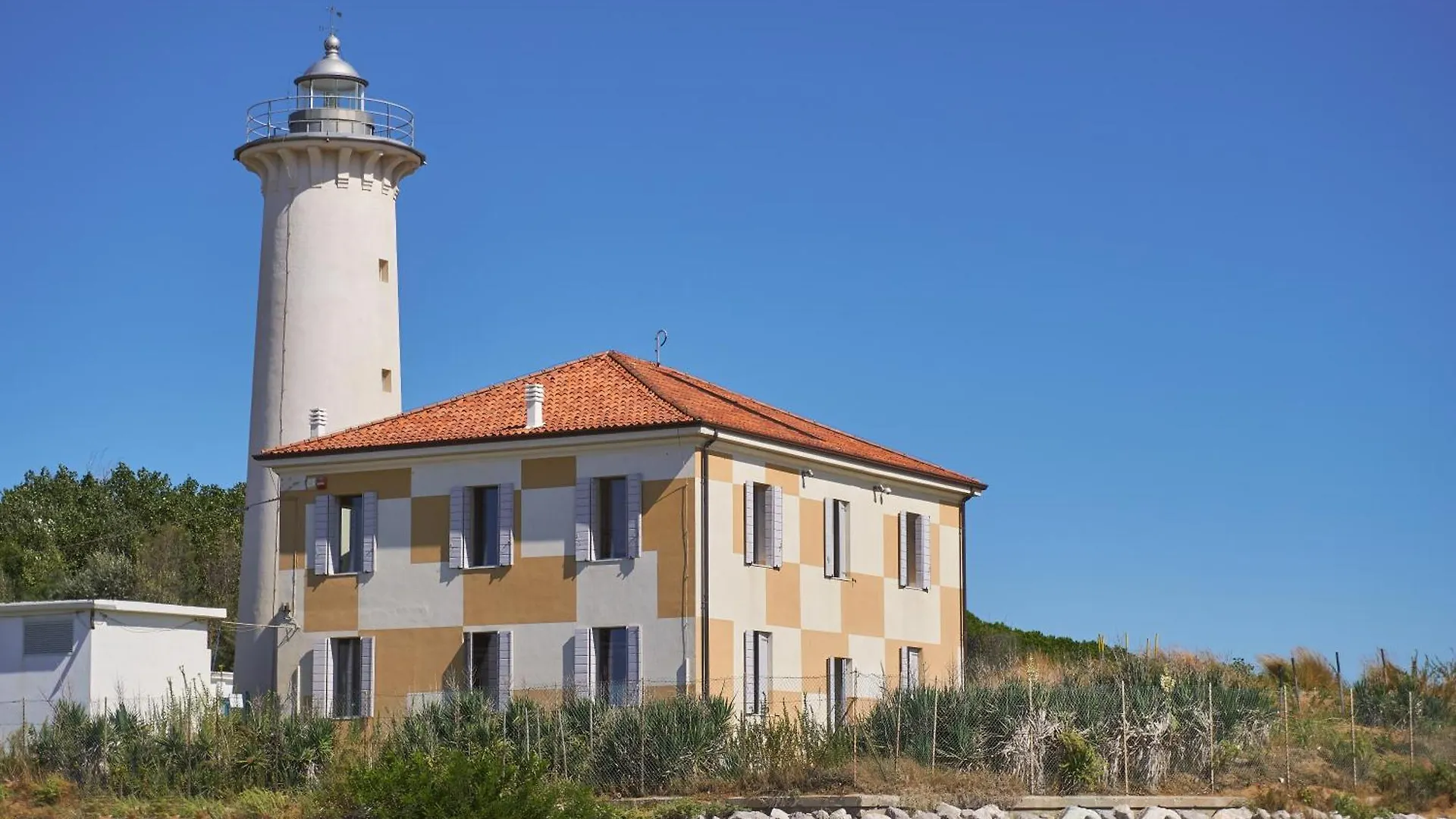 Magnificent Apartment Near The Sea - Beach Place Included By Beahost Rentals Bibione Italy