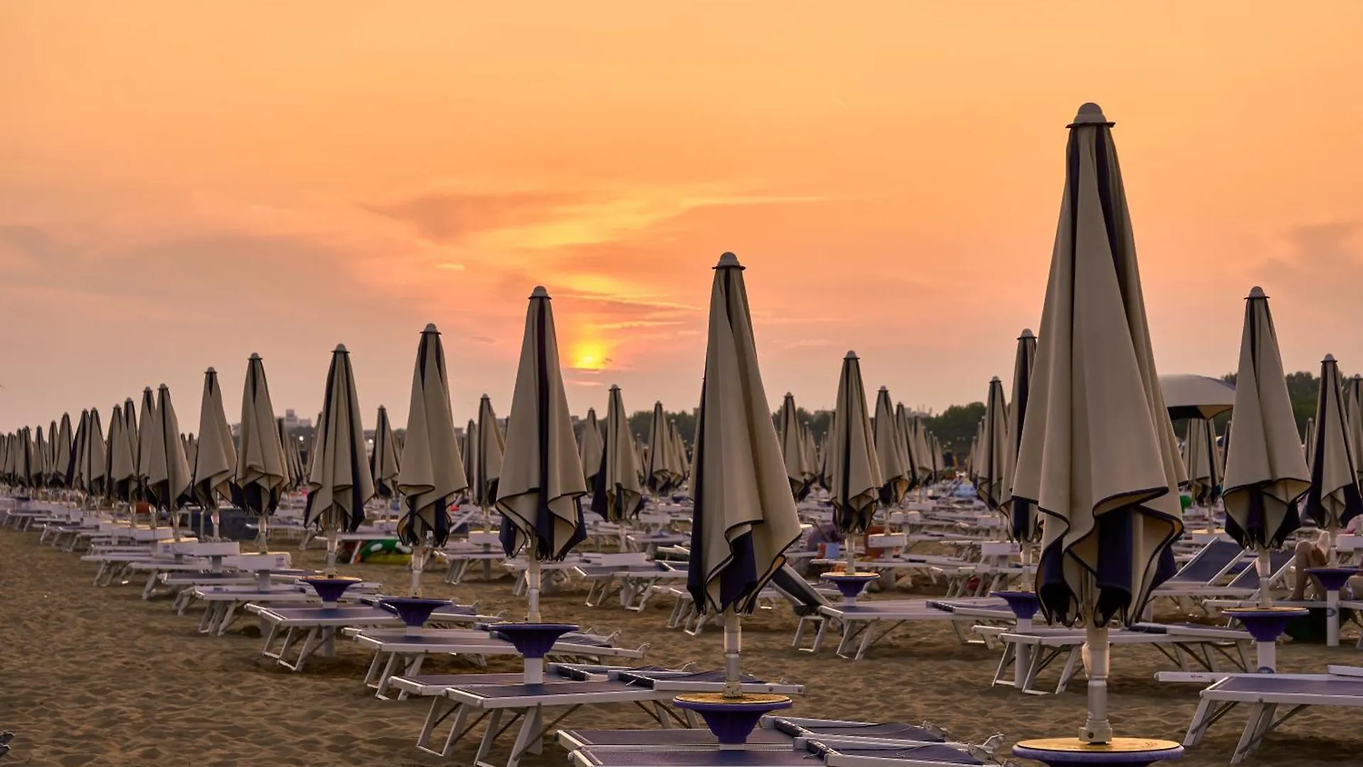 Magnificent Apartment Near The Sea - Beach Place Included By Beahost Rentals Bibione