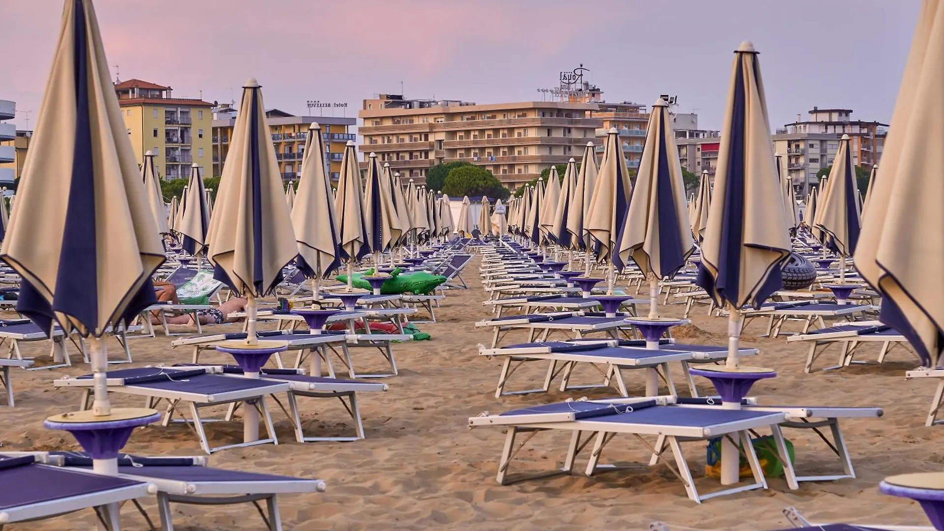 Magnificent Apartment Near The Sea - Beach Place Included By Beahost Rentals Bibione